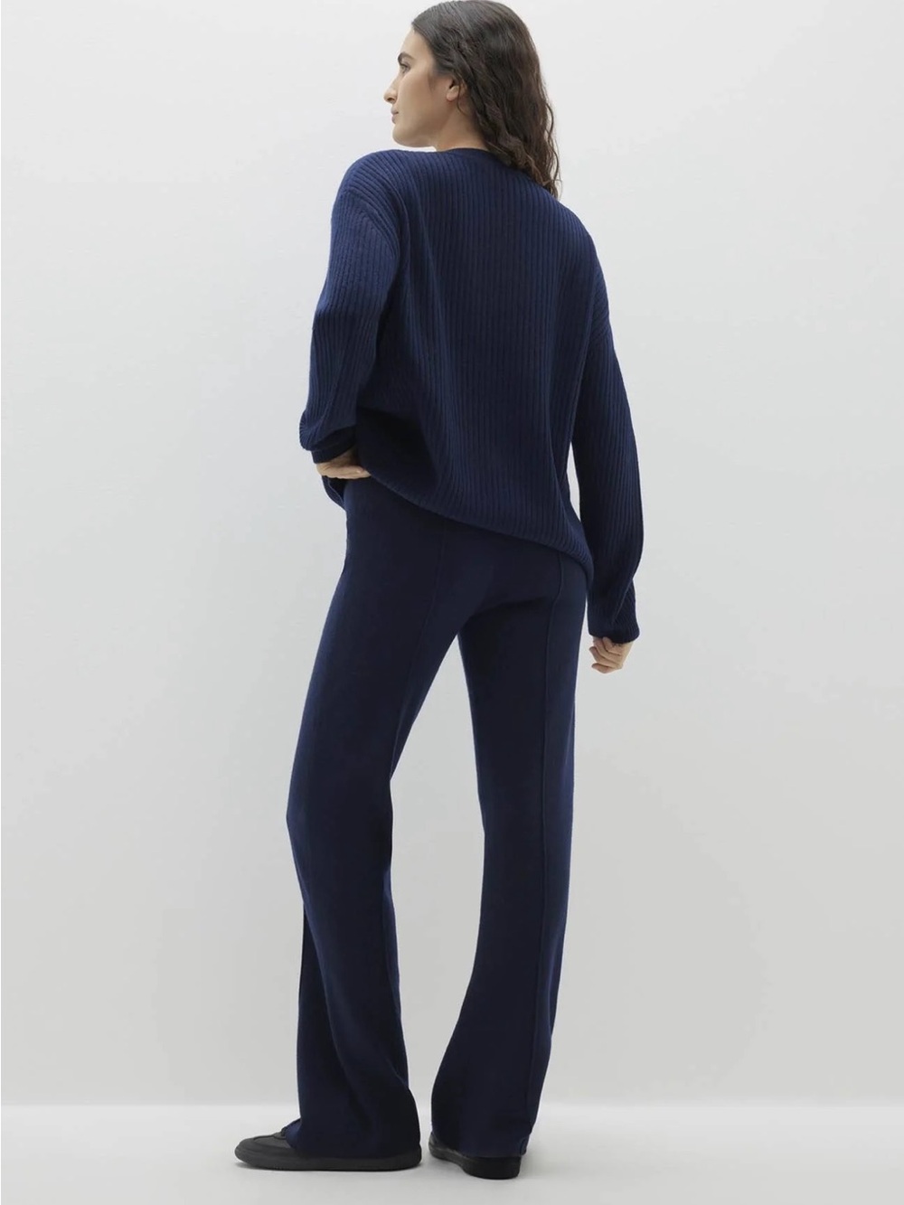 NakedCashmere Campbell Sweater Oxford Navy Ribbed Crew Neck $325. Excellent M - Picture 7 of 9